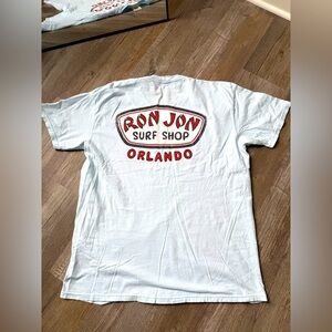 Ron Jon Surf Shop Orlando FL Graphic T-shirt Beach Light Blue Red Size XL